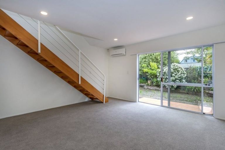 Photo of property in 2/419 Madras Street, St Albans, Christchurch, 8014