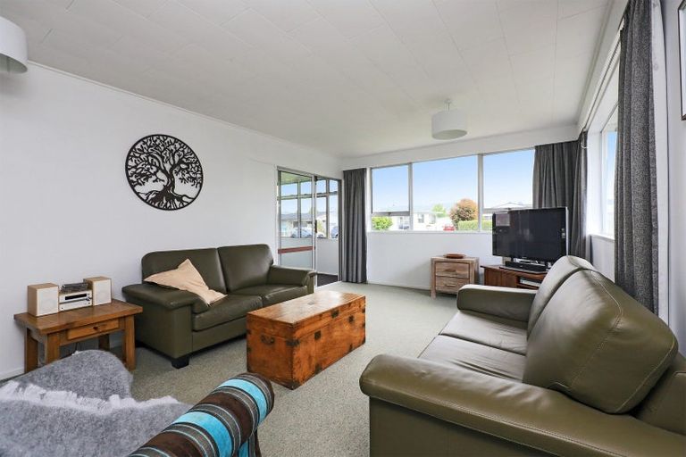 Photo of property in 3 Laurent Place, Greenmeadows, Napier, 4112