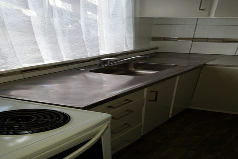 Photo of property in 2/36 Central Avenue, Avenues, Whangarei, 0110