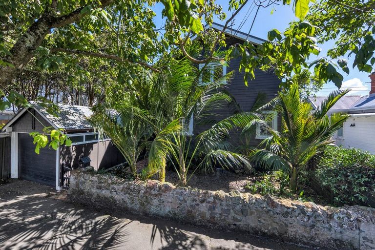 Photo of property in 4 Poronui Street, Mount Eden, Auckland, 1024