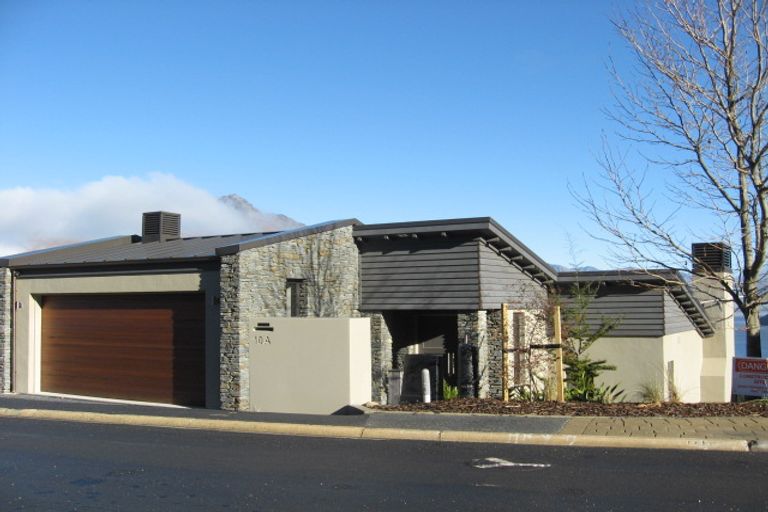 Photo of property in 10a Belfast Terrace, Queenstown, 9300