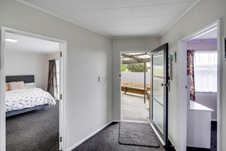 Photo of property in 130 Portsmouth Road, Flaxmere, Hastings, 4120