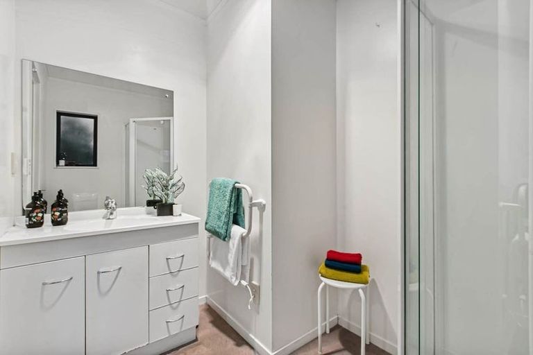 Photo of property in 11b O'halloran Road, Howick, Auckland, 2014