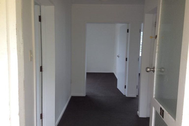 Photo of property in 47 Chartwell Drive, Crofton Downs, Wellington, 6035