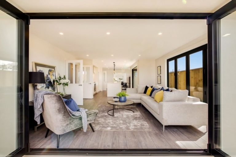 Photo of property in 14 Makete Crescent, Hobsonville, Auckland, 0618