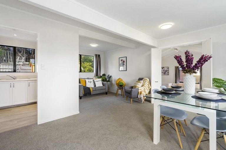 Photo of property in 3 Azimuth Place, Whitby, Porirua, 5024