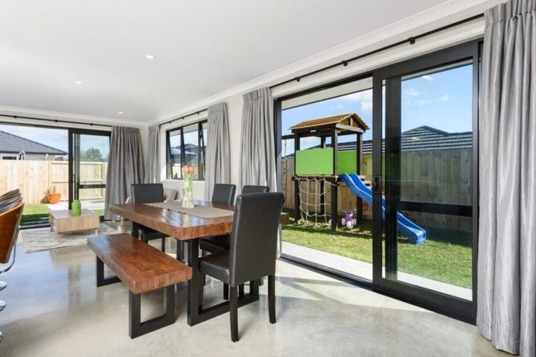 Photo of property in 9 Kayelene Place, Omokoroa, 3114