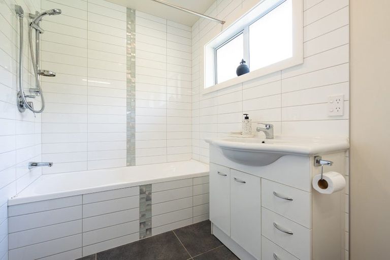 Photo of property in 15 Raynbird Street, Company Bay, Dunedin, 9014