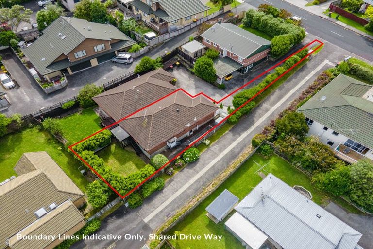 Photo of property in 2/53 Moore Street, Howick, Auckland, 2014