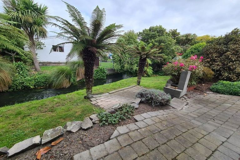 Photo of property in 2/17 Urella Place, Spreydon, Christchurch, 8024