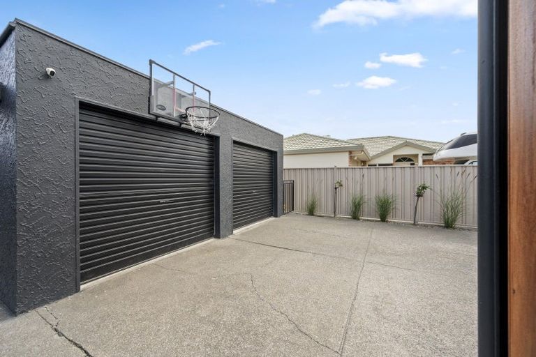 Photo of property in 54 Church Road, Taradale, Napier, 4112