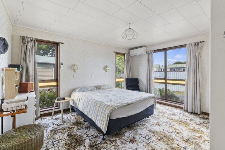 Photo of property in 2 Ashdown Crescent, Feilding, 4702