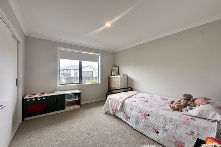 Photo of property in 10 Greenwich Street, Papamoa, 3118