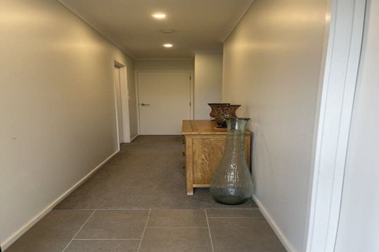 Photo of property in 15 Mclean Street, Pokeno, 2402