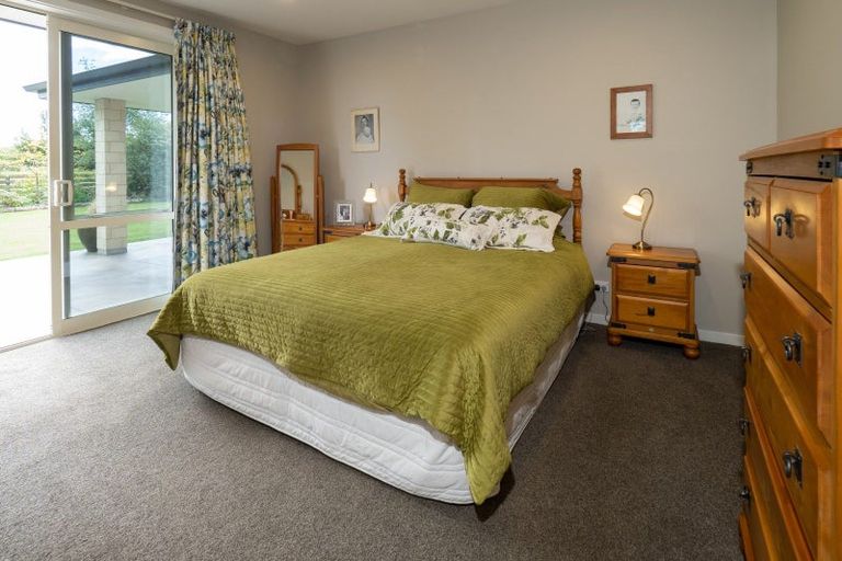 Photo of property in 128 Johnstone Street, Tinwald, Ashburton, 7774