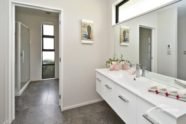 Photo of property in 74 Crozier Drive, Kirwee, Darfield, 7571