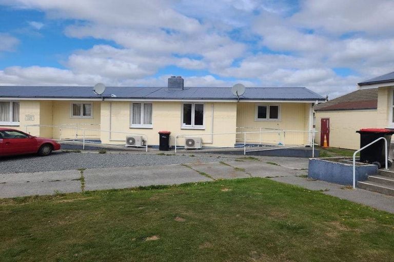 Photo of property in Gbc Flats, 1-10/8 Hamilton Street, East Gore, Gore, 9710