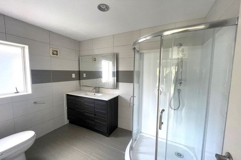 Photo of property in 14 Stamford Crescent, Flat Bush, Auckland, 2019