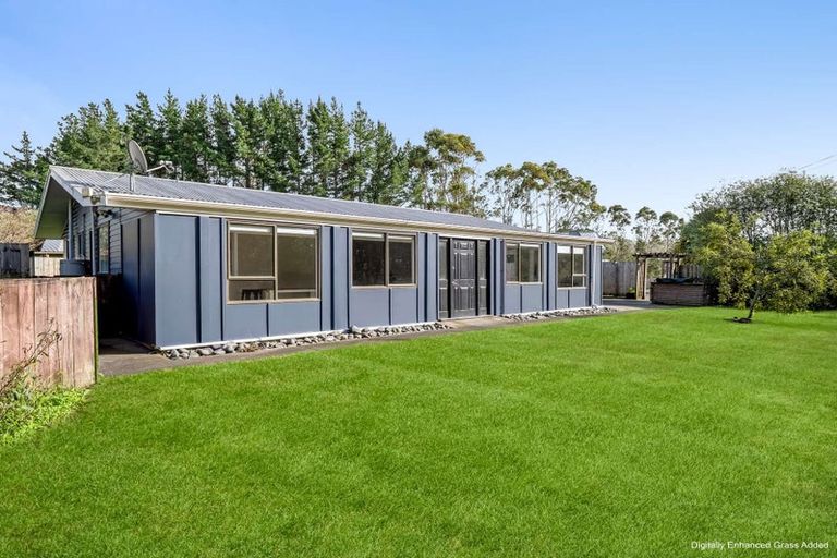 Photo of property in 318 Inland Road, Helensville, 0875