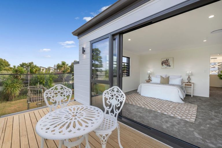 Photo of property in 658d Te Atatu Road, Te Atatu Peninsula, Auckland, 0610