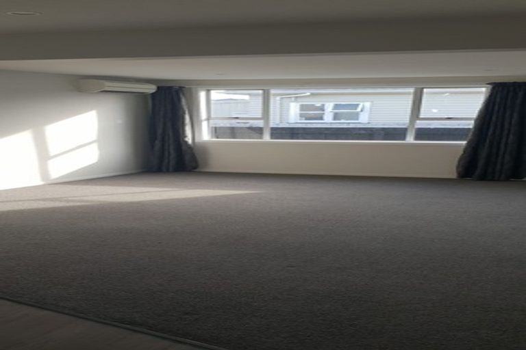 Photo of property in 121 Vagues Road, Northcote, Christchurch, 8052