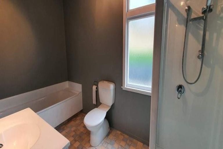 Photo of property in 16 Tawa Street, Gonville, Whanganui, 4501