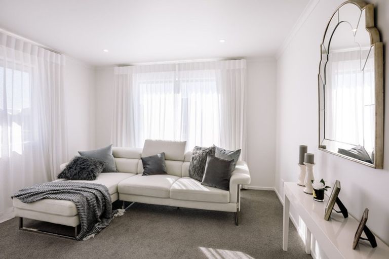 Photo of property in 9 Laly Haddon Place, Matakana, Warkworth, 0985