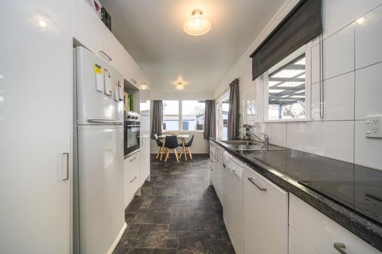 Photo of property in 56 Apollo Parade, Milson, Palmerston North, 4414