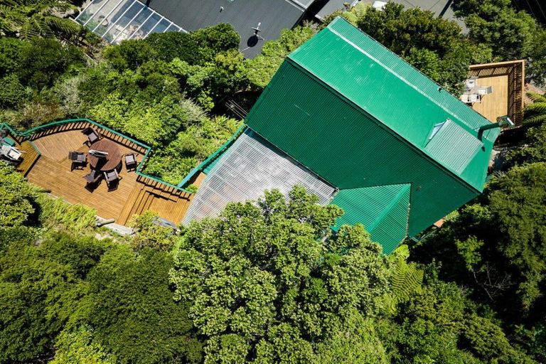 Photo of property in 55 Rona Street, Eastbourne, Lower Hutt, 5013