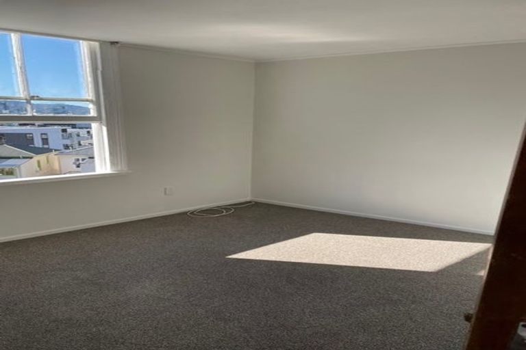 Photo of property in 1/12 Bidwill Street, Mount Cook, Wellington, 6021