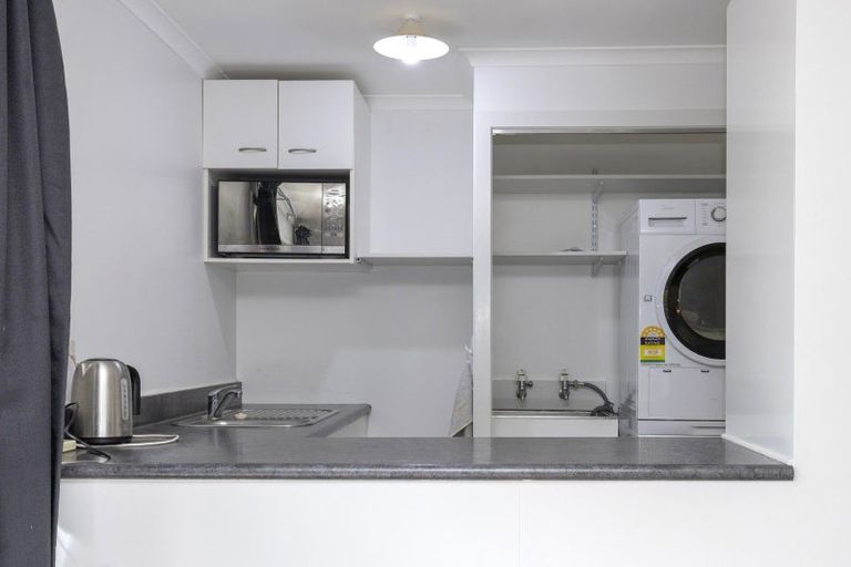 Photo of property in 35 Grace Crescent, Richmond Heights, Taupo, 3330