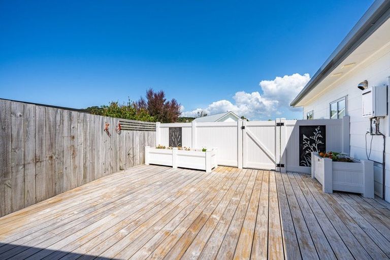 Photo of property in 5 Northcoast Place, Mangawhai Heads, Mangawhai, 0505