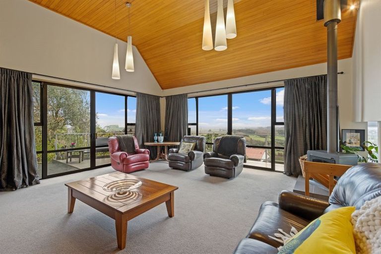 Photo of property in 67 Penruddock Rise, Westmorland, Christchurch, 8025