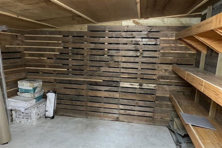 Photo of property in 250a Fergusson Drive, Heretaunga, Upper Hutt, 5018