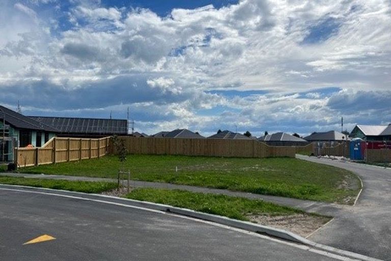 Photo of property in 1 Half Pint Lane, Halswell, Christchurch, 8025