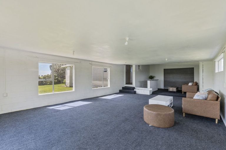 Photo of property in 260 Main North Road, Motunui, Waitara, 4383
