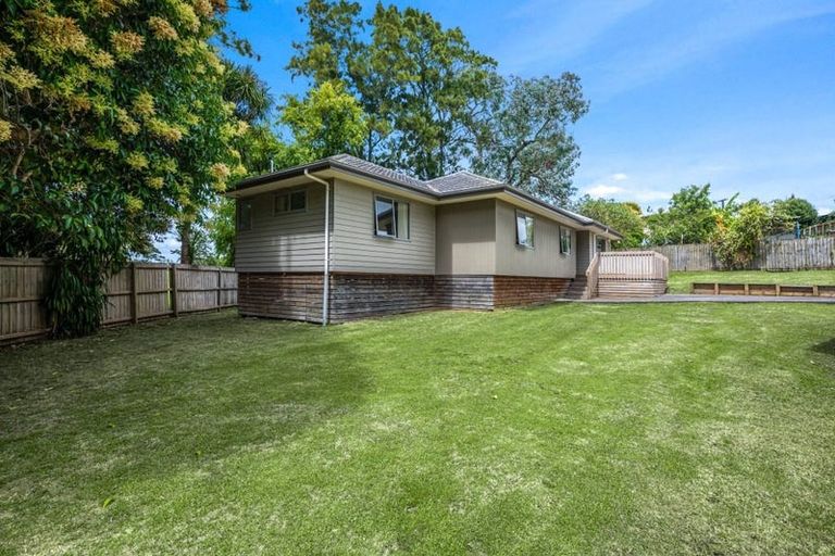 Photo of property in 7 Luke Place, Otara, Auckland, 2023