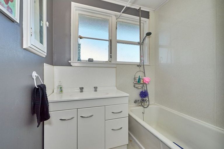 Photo of property in 33b Clyde Crescent, Roslyn, Palmerston North, 4414