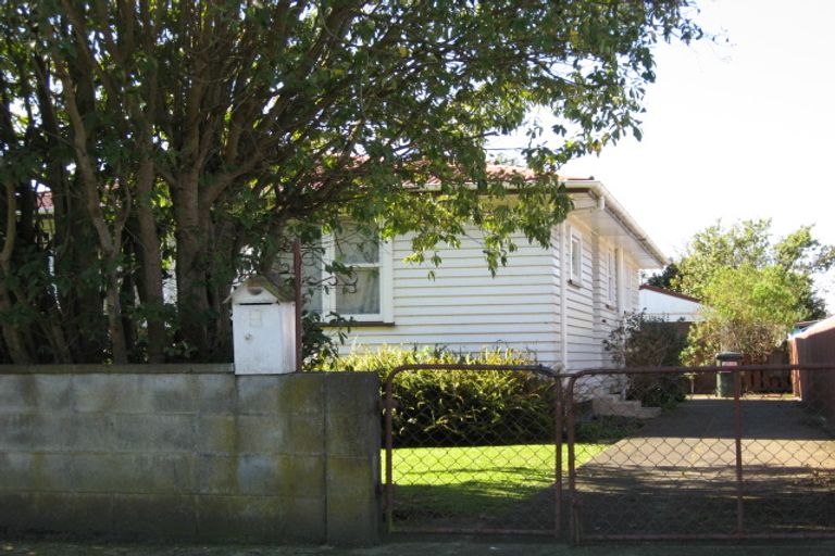 Photo of property in 3 Bovis Street, Shannon, 4821