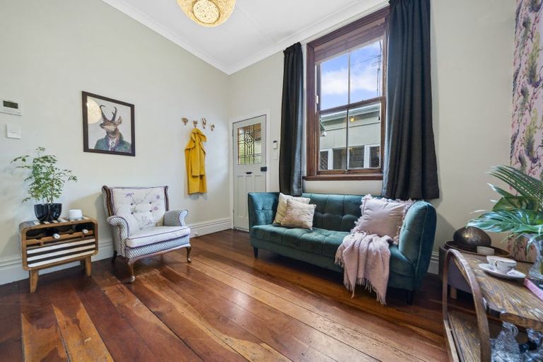 Photo of property in 8 Royal Street, Berhampore, Wellington, 6023