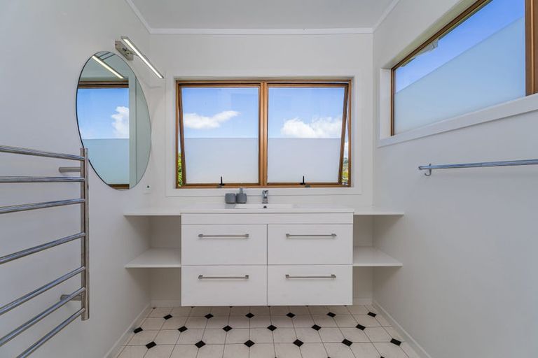 Photo of property in 83 Captain Cook Road, Cooks Beach, Whitianga, 3591