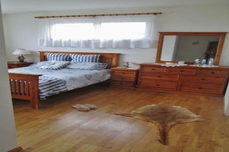 Photo of property in 10 Freyja Crescent, Coopers Beach, 0420