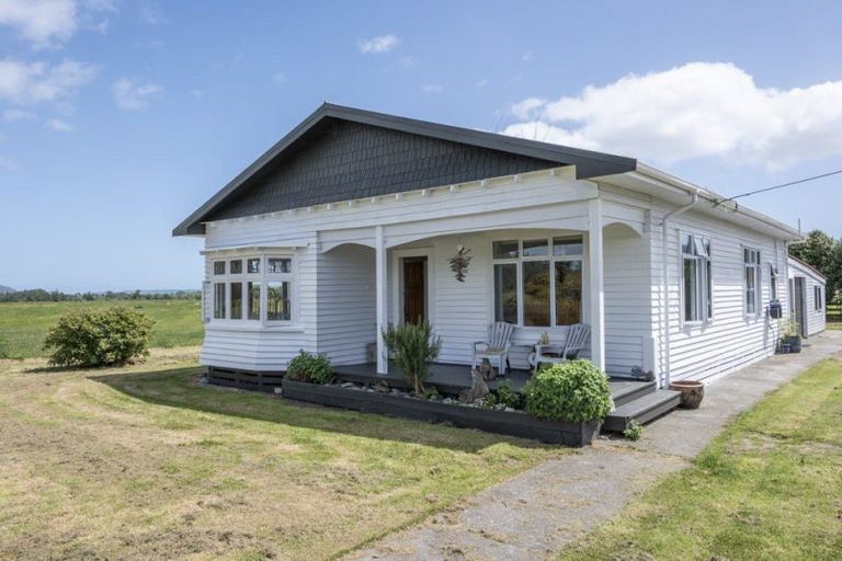 Photo of property in 8 La Fontaine Road, Harihari, 7884