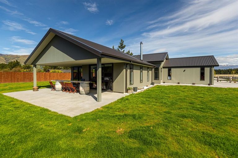 Photo of property in 23 Dingle Street, Lake Hawea, Wanaka, 9382
