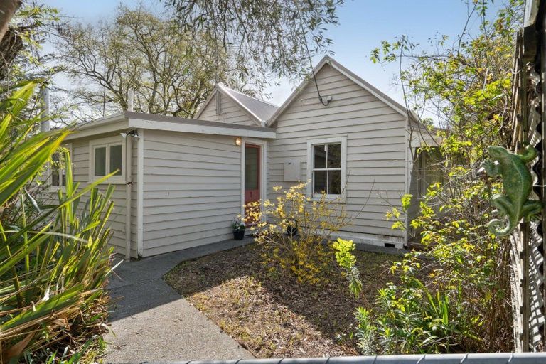 Photo of property in 991 Masterton Castlepoint Road, Tauweru, Masterton, 5889