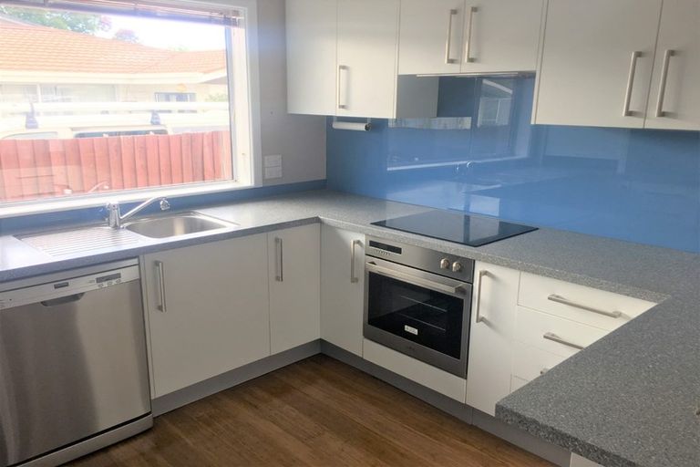 Photo of property in 4 Grahams Road, Ilam, Christchurch, 8041