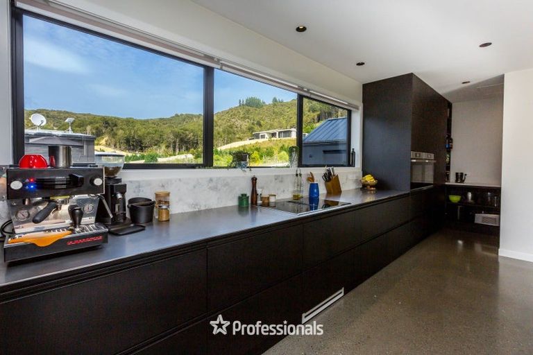 Photo of property in 478 Katherine Mansfield Drive, Blue Mountains, Upper Hutt, 5371