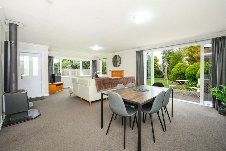 Photo of property in 3 Flower Street, Bulls, 4818