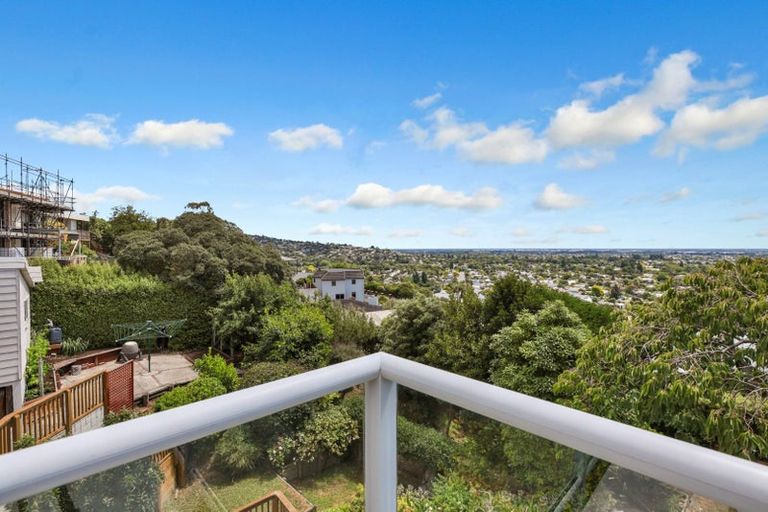 Photo of property in 30c Huntsbury Avenue, Huntsbury, Christchurch, 8022