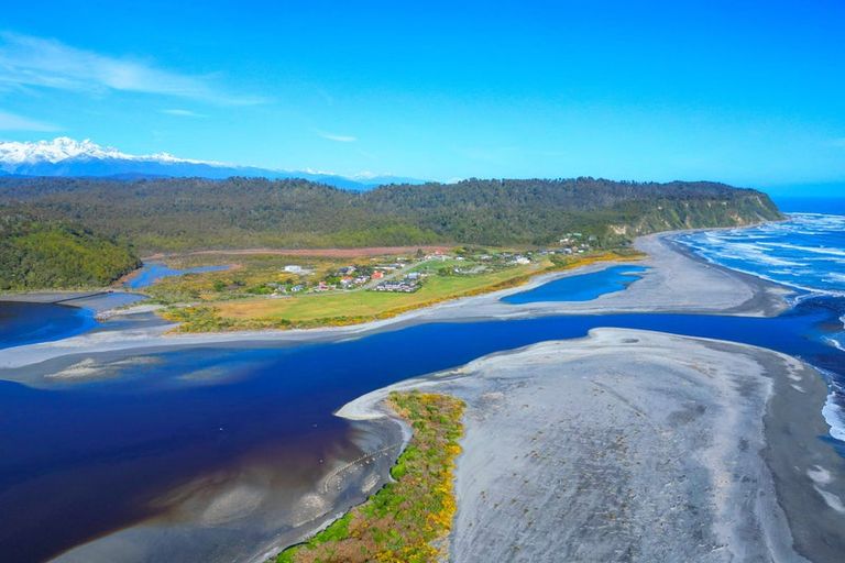 Photo of property in 4 Russell Street, Okarito, Whataroa, 7886